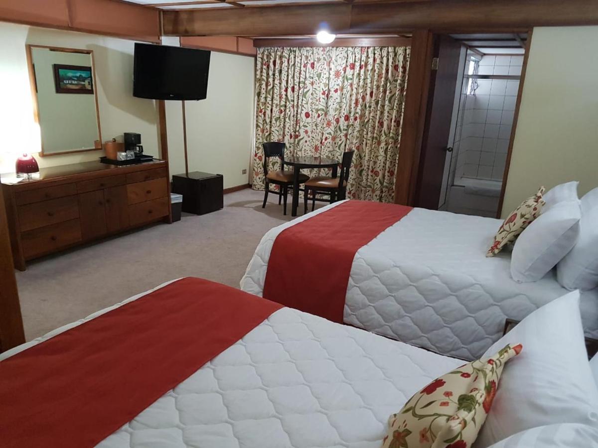 Hotel Villa Tournon サンホセ エクステリア 写真