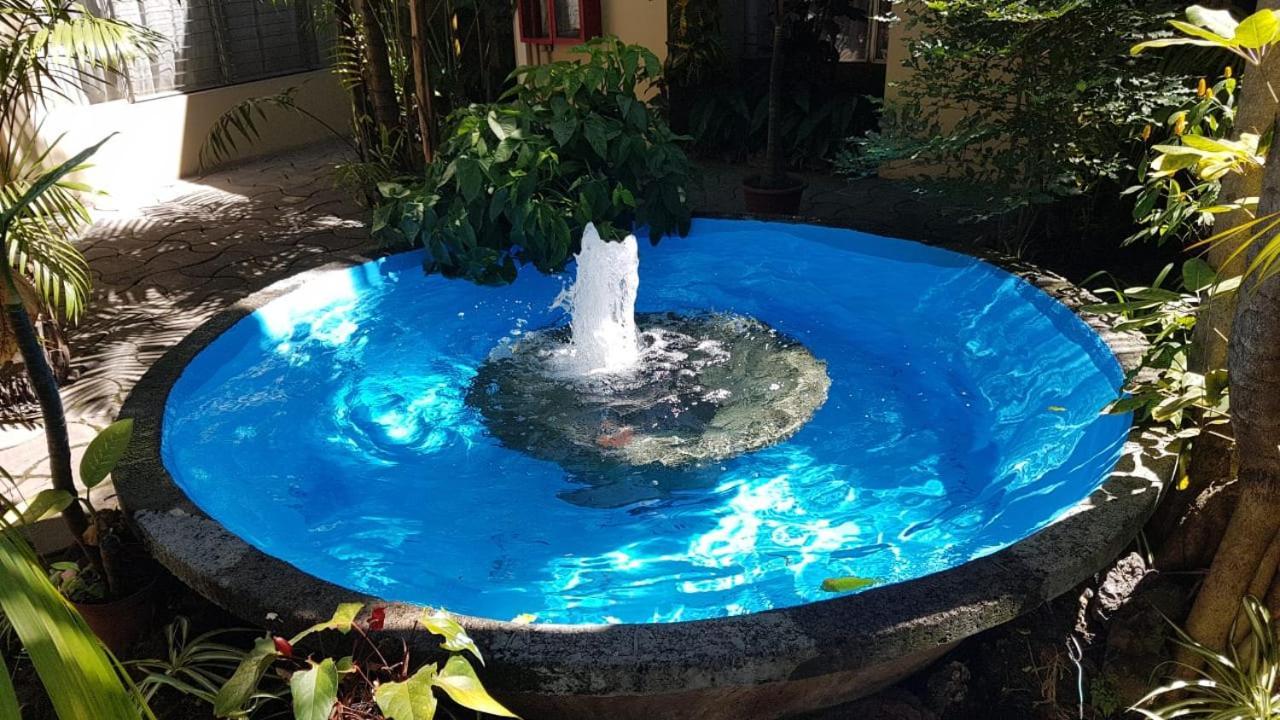 Hotel Villa Tournon サンホセ エクステリア 写真
