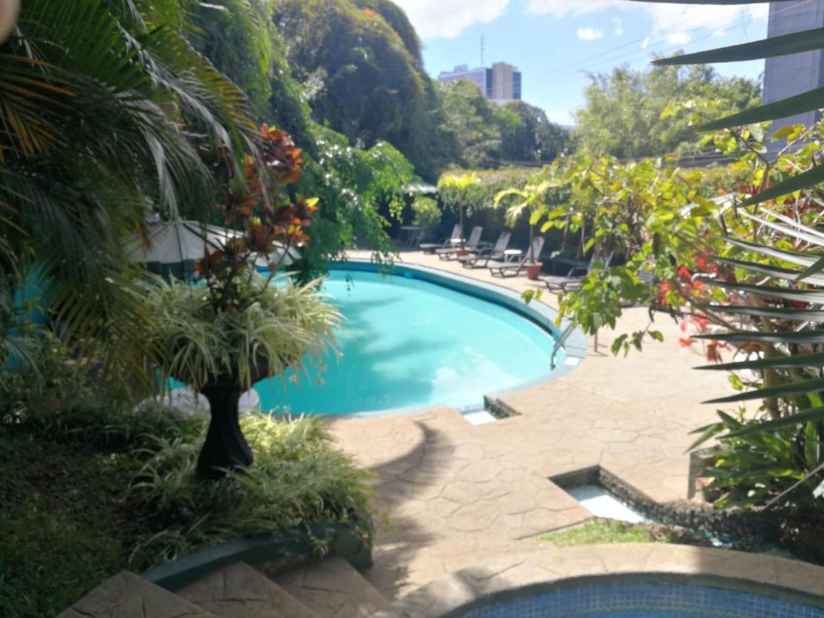 Hotel Villa Tournon サンホセ エクステリア 写真
