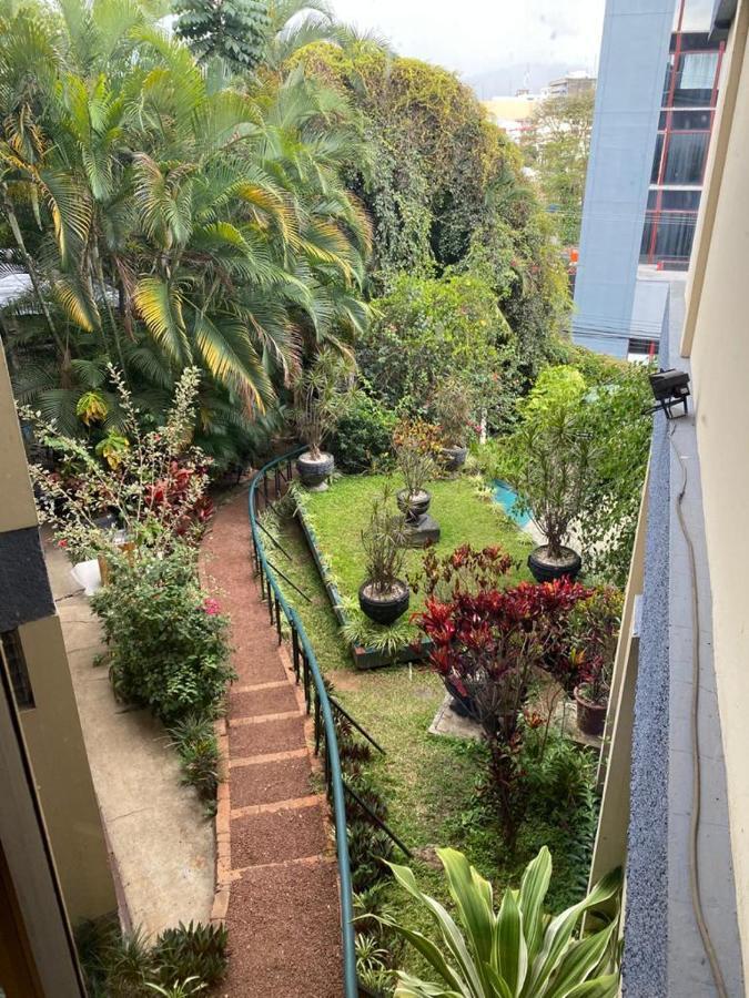 Hotel Villa Tournon サンホセ エクステリア 写真