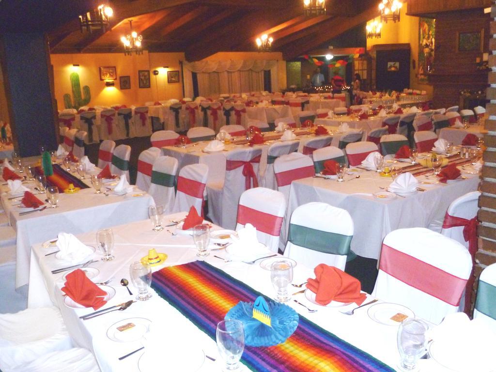 Hotel Villa Tournon サンホセ エクステリア 写真